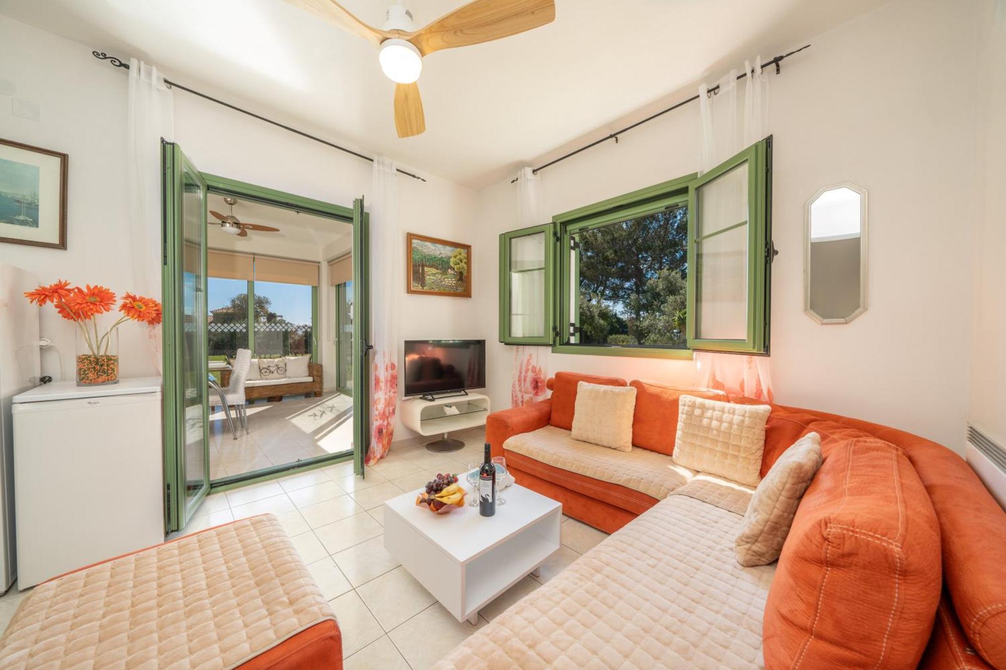 Monambeles Villas Svoronata Bagian luar foto