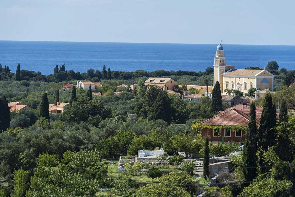 Monambeles Villas Svoronata Bagian luar foto